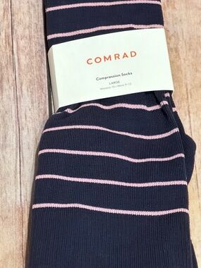 ✨NWT✨ COMRAD Compression Socks Navy & Pink Striped - Large